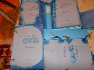 photo/373851ef-2332-474d-9624-af57c94355a3-3